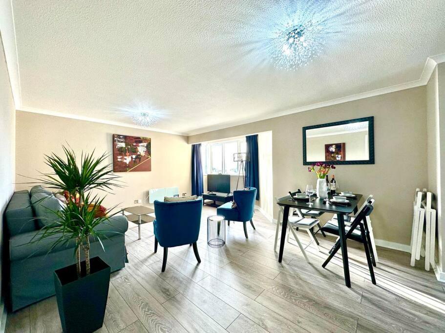 Fab Oxford City Centre Apartment Sleeps 6 With Exterior photo